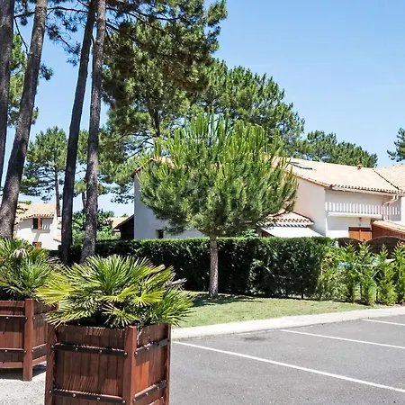 Dom wakacyjny Les Charmilles-13 By Interhome