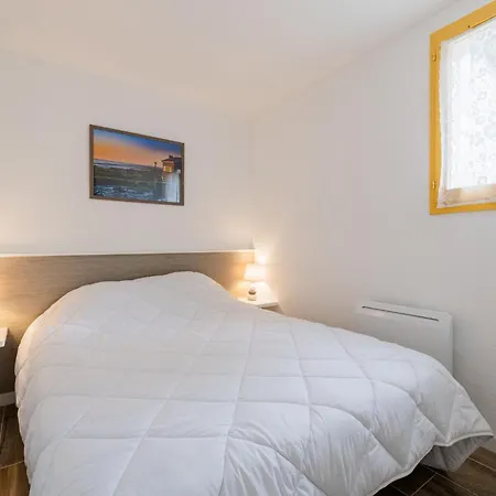 Dom wakacyjny Les Charmilles-13 By Interhome