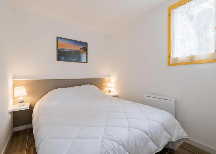 Сasa de vacaciones Les Charmilles-13 By Interhome