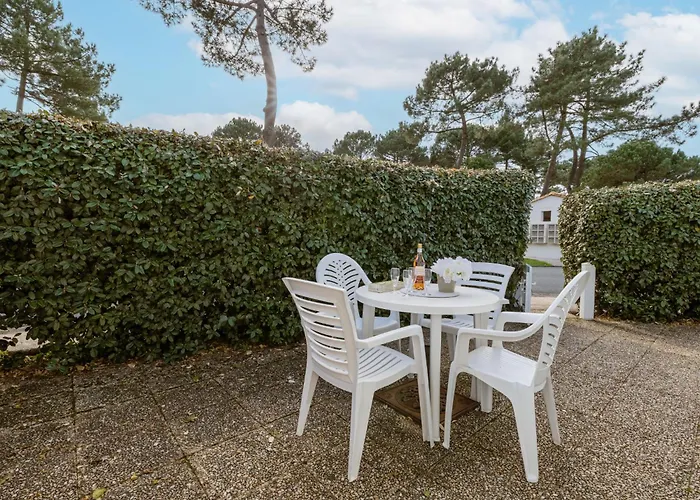 Les Charmilles-13 By Interhome Сasa de vacaciones *