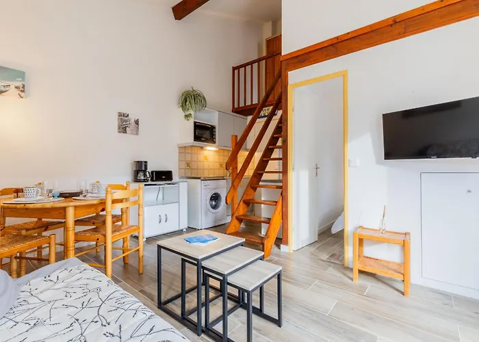 Сasa de vacaciones Les Charmilles-13 By Interhome *